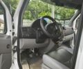 Белый Мерседес Sprinter, объемом двигателя 2.1 л и пробегом 498 тыс. км за 14500 $, фото 2 на Automoto.ua