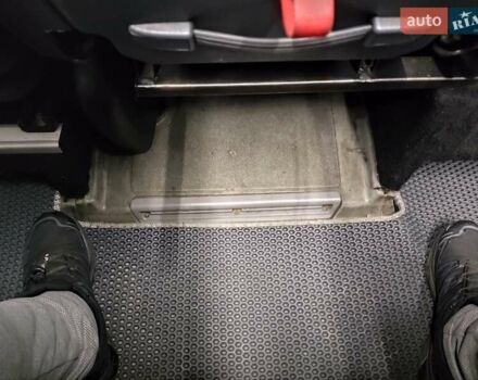 Белый Мерседес Sprinter, объемом двигателя 2.15 л и пробегом 611 тыс. км за 14900 $, фото 27 на Automoto.ua