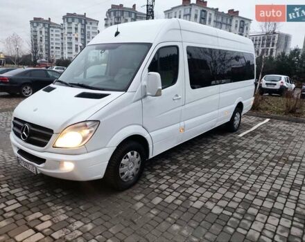 Белый Мерседес Sprinter, объемом двигателя 2.15 л и пробегом 611 тыс. км за 14900 $, фото 1 на Automoto.ua