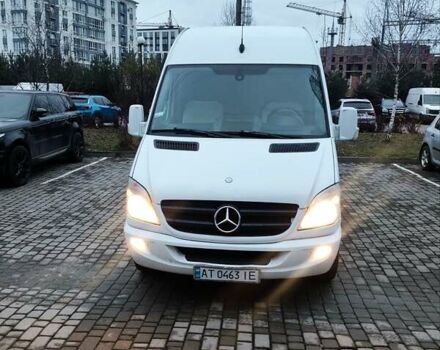 Белый Мерседес Sprinter, объемом двигателя 2.15 л и пробегом 611 тыс. км за 14900 $, фото 2 на Automoto.ua
