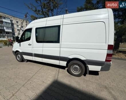 Белый Мерседес Sprinter, объемом двигателя 2.14 л и пробегом 200 тыс. км за 12800 $, фото 2 на Automoto.ua