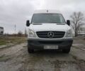 Белый Мерседес Sprinter, объемом двигателя 2.1 л и пробегом 340 тыс. км за 13800 $, фото 3 на Automoto.ua