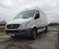 Белый Мерседес Sprinter, объемом двигателя 2.1 л и пробегом 340 тыс. км за 13800 $, фото 2 на Automoto.ua