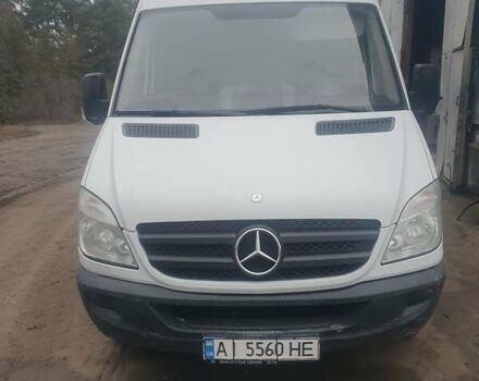 Белый Мерседес Sprinter, объемом двигателя 2.2 л и пробегом 335 тыс. км за 12000 $, фото 2 на Automoto.ua