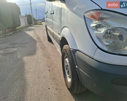 Белый Мерседес Sprinter, объемом двигателя 2.99 л и пробегом 200 тыс. км за 17300 $, фото 4 на Automoto.ua