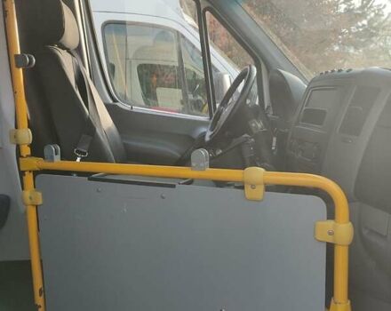Белый Мерседес Sprinter, объемом двигателя 0 л и пробегом 369 тыс. км за 27500 $, фото 1 на Automoto.ua