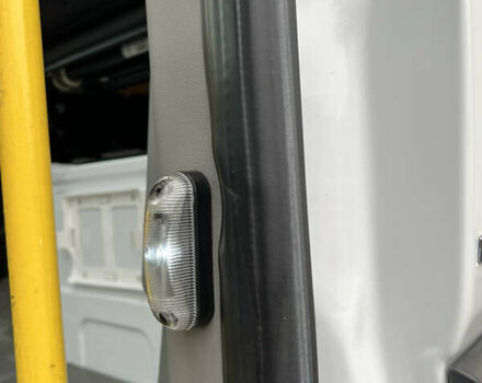 Білий Мерседес Sprinter, об'ємом двигуна 2.2 л та пробігом 329 тис. км за 22900 $, фото 63 на Automoto.ua