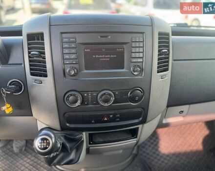 Белый Мерседес Sprinter, объемом двигателя 3 л и пробегом 443 тыс. км за 16500 $, фото 8 на Automoto.ua