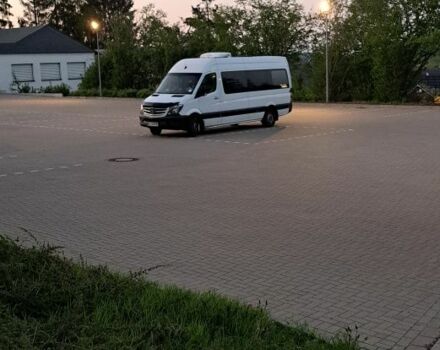 Белый Мерседес Sprinter, объемом двигателя 3 л и пробегом 977 тыс. км за 24298 $, фото 5 на Automoto.ua