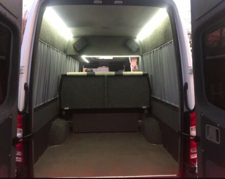 Белый Мерседес Sprinter, объемом двигателя 3 л и пробегом 287 тыс. км за 28500 $, фото 4 на Automoto.ua