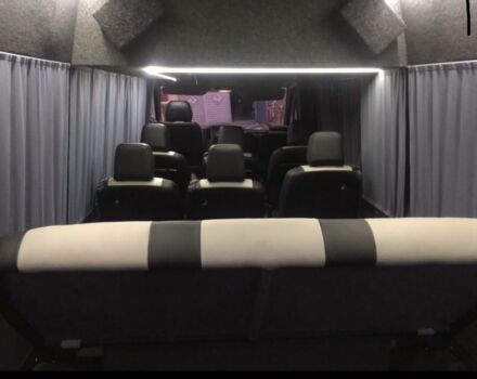 Белый Мерседес Sprinter, объемом двигателя 3 л и пробегом 287 тыс. км за 28500 $, фото 6 на Automoto.ua