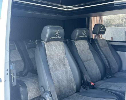 Белый Мерседес Sprinter, объемом двигателя 3 л и пробегом 470 тыс. км за 26869 $, фото 3 на Automoto.ua