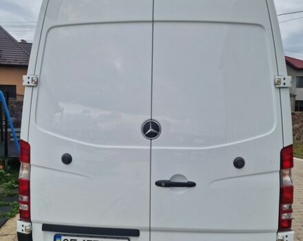 Белый Мерседес Sprinter, объемом двигателя 2.99 л и пробегом 195 тыс. км за 48850 $, фото 3 на Automoto.ua
