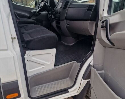 Белый Мерседес Sprinter, объемом двигателя 2.99 л и пробегом 195 тыс. км за 48850 $, фото 18 на Automoto.ua