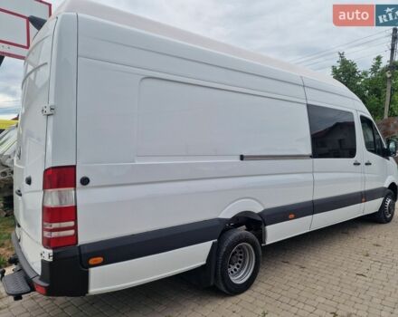 Белый Мерседес Sprinter, объемом двигателя 2.99 л и пробегом 195 тыс. км за 48850 $, фото 2 на Automoto.ua