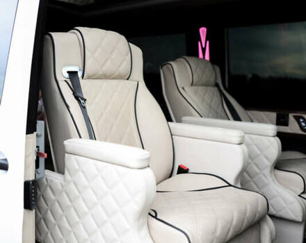 Белый Мерседес Sprinter, объемом двигателя 1.95 л и пробегом 270 тыс. км за 59900 $, фото 4 на Automoto.ua
