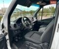 Белый Мерседес Sprinter, объемом двигателя 2.14 л и пробегом 312 тыс. км за 29999 $, фото 2 на Automoto.ua