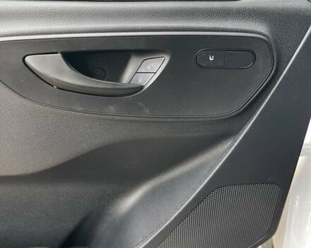 Білий Мерседес Sprinter, об'ємом двигуна 2.2 л та пробігом 121 тис. км за 30000 $, фото 11 на Automoto.ua