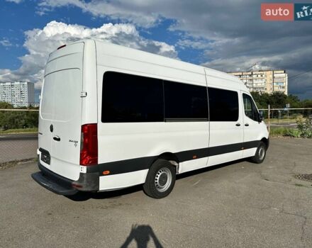 Белый Мерседес Sprinter, объемом двигателя 2.14 л и пробегом 312 тыс. км за 29999 $, фото 33 на Automoto.ua