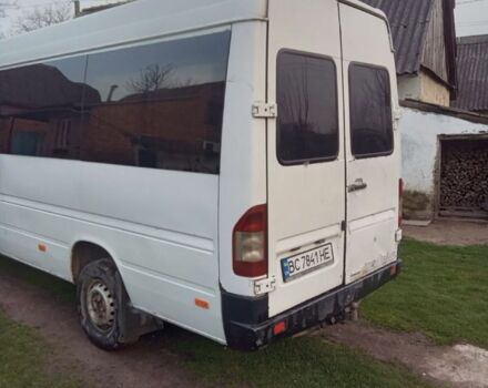 Белый Мерседес Sprinter, объемом двигателя 0.29 л и пробегом 500 тыс. км за 5500 $, фото 3 на Automoto.ua