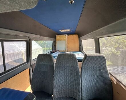 Белый Мерседес Sprinter, объемом двигателя 2.9 л и пробегом 900 тыс. км за 3500 $, фото 4 на Automoto.ua