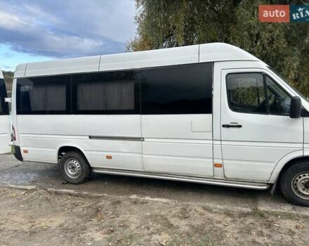 Белый Мерседес Sprinter, объемом двигателя 2.87 л и пробегом 500 тыс. км за 6800 $, фото 4 на Automoto.ua