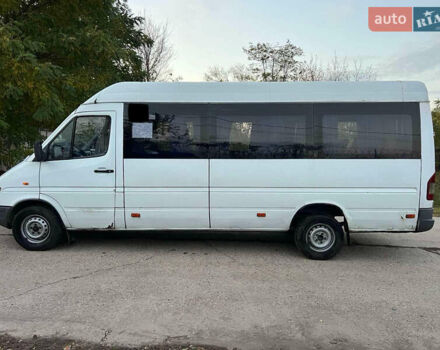 Мерседес Sprinter 1998 в Запорожье на Automoto.ua Белый Мерседес Sprinter, объемом двигателя 2.87 л и пробегом 4 тыс. км за 6000 $, фото 3 на Automoto.ua