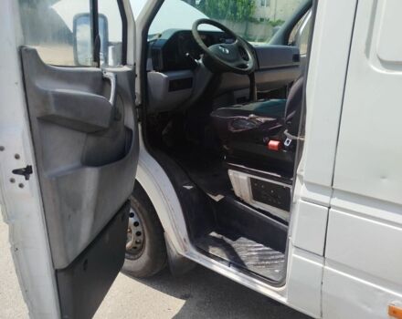 Белый Мерседес Sprinter, объемом двигателя 2.8 л и пробегом 220 тыс. км за 3499 $, фото 2 на Automoto.ua