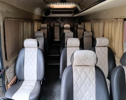 Белый Мерседес Sprinter, объемом двигателя 0 л и пробегом 680 тыс. км за 10200 $, фото 4 на Automoto.ua