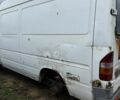Белый Мерседес Sprinter, объемом двигателя 2.9 л и пробегом 200 тыс. км за 1500 $, фото 2 на Automoto.ua