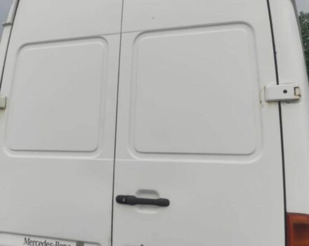 Белый Мерседес Sprinter, объемом двигателя 0 л и пробегом 360 тыс. км за 8300 $, фото 1 на Automoto.ua