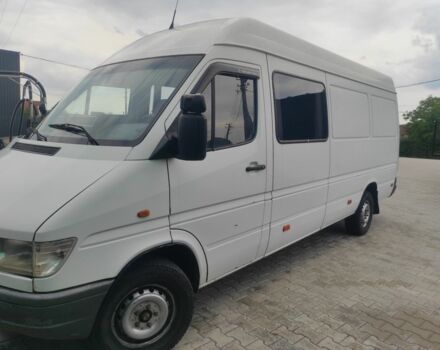 Белый Мерседес Sprinter, объемом двигателя 0 л и пробегом 360 тыс. км за 8300 $, фото 5 на Automoto.ua