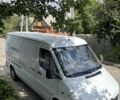 Белый Мерседес Sprinter, объемом двигателя 2.2 л и пробегом 231 тыс. км за 8000 $, фото 3 на Automoto.ua
