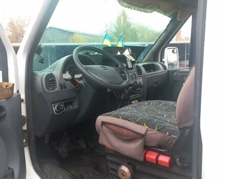 Білий Мерседес Sprinter, об'ємом двигуна 2.15 л та пробігом 89 тис. км за 13000 $, фото 7 на Automoto.ua