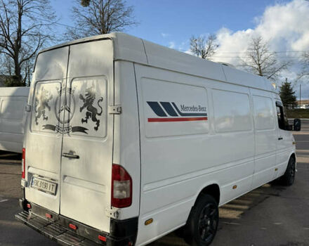 Белый Мерседес Sprinter, объемом двигателя 2.2 л и пробегом 467 тыс. км за 10300 $, фото 4 на Automoto.ua
