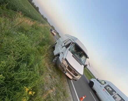 Білий Мерседес Sprinter, об'ємом двигуна 2.7 л та пробігом 28 тис. км за 4000 $, фото 5 на Automoto.ua