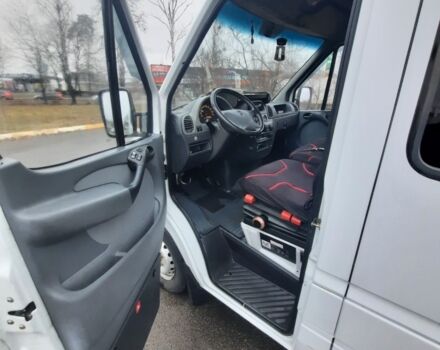 Белый Мерседес Sprinter, объемом двигателя 2.7 л и пробегом 399 тыс. км за 8299 $, фото 11 на Automoto.ua