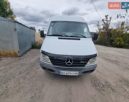 Белый Мерседес Sprinter, объемом двигателя 2.15 л и пробегом 648 тыс. км за 5600 $, фото 7 на Automoto.ua