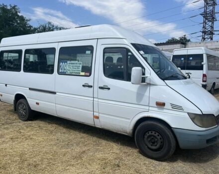 Белый Мерседес Sprinter, объемом двигателя 0 л и пробегом 350 тыс. км за 8489 $, фото 6 на Automoto.ua