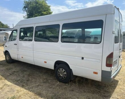 Белый Мерседес Sprinter, объемом двигателя 0 л и пробегом 350 тыс. км за 8489 $, фото 2 на Automoto.ua