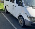 Белый Мерседес Sprinter, объемом двигателя 2.1 л и пробегом 500 тыс. км за 4300 $, фото 2 на Automoto.ua