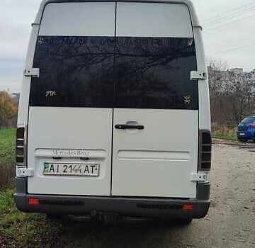 Білий Мерседес Sprinter, об'ємом двигуна 2.1 л та пробігом 500 тис. км за 12000 $, фото 4 на Automoto.ua