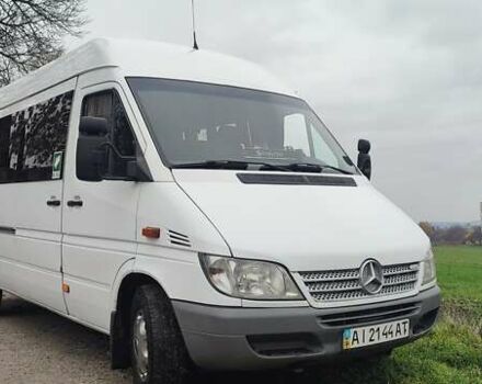 Білий Мерседес Sprinter, об'ємом двигуна 2.1 л та пробігом 500 тис. км за 12000 $, фото 2 на Automoto.ua