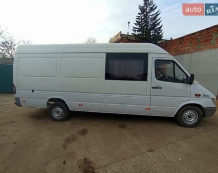 Білий Мерседес Sprinter, об'ємом двигуна 2.15 л та пробігом 700 тис. км за 8600 $, фото 3 на Automoto.ua