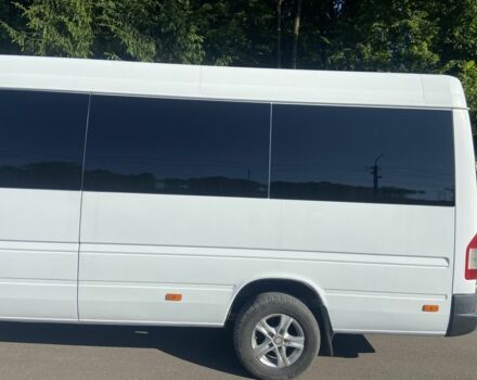 Белый Мерседес Sprinter, объемом двигателя 2.2 л и пробегом 850 тыс. км за 9700 $, фото 4 на Automoto.ua