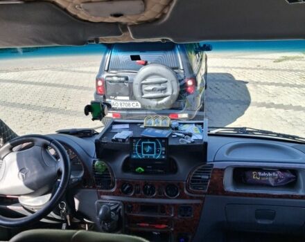 Білий Мерседес Sprinter, об'ємом двигуна 2 л та пробігом 700 тис. км за 8000 $, фото 3 на Automoto.ua