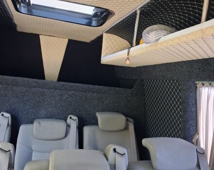 Білий Мерседес Sprinter, об'ємом двигуна 2 л та пробігом 700 тис. км за 8000 $, фото 4 на Automoto.ua
