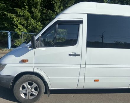 Белый Мерседес Sprinter, объемом двигателя 2.2 л и пробегом 850 тыс. км за 9700 $, фото 2 на Automoto.ua