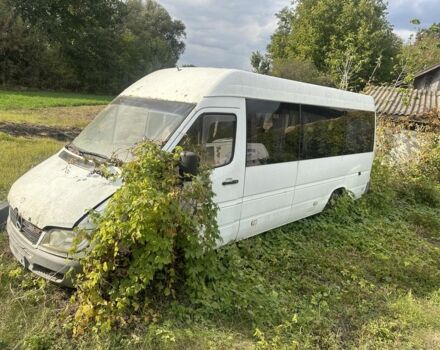 Білий Мерседес Sprinter, об'ємом двигуна 2.2 л та пробігом 320 тис. км за 3500 $, фото 3 на Automoto.ua
