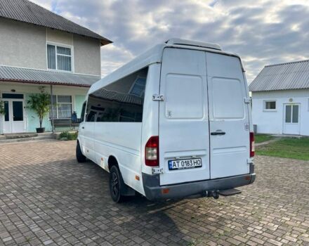 Белый Мерседес Sprinter, объемом двигателя 2.7 л и пробегом 200 тыс. км за 7800 $, фото 7 на Automoto.ua